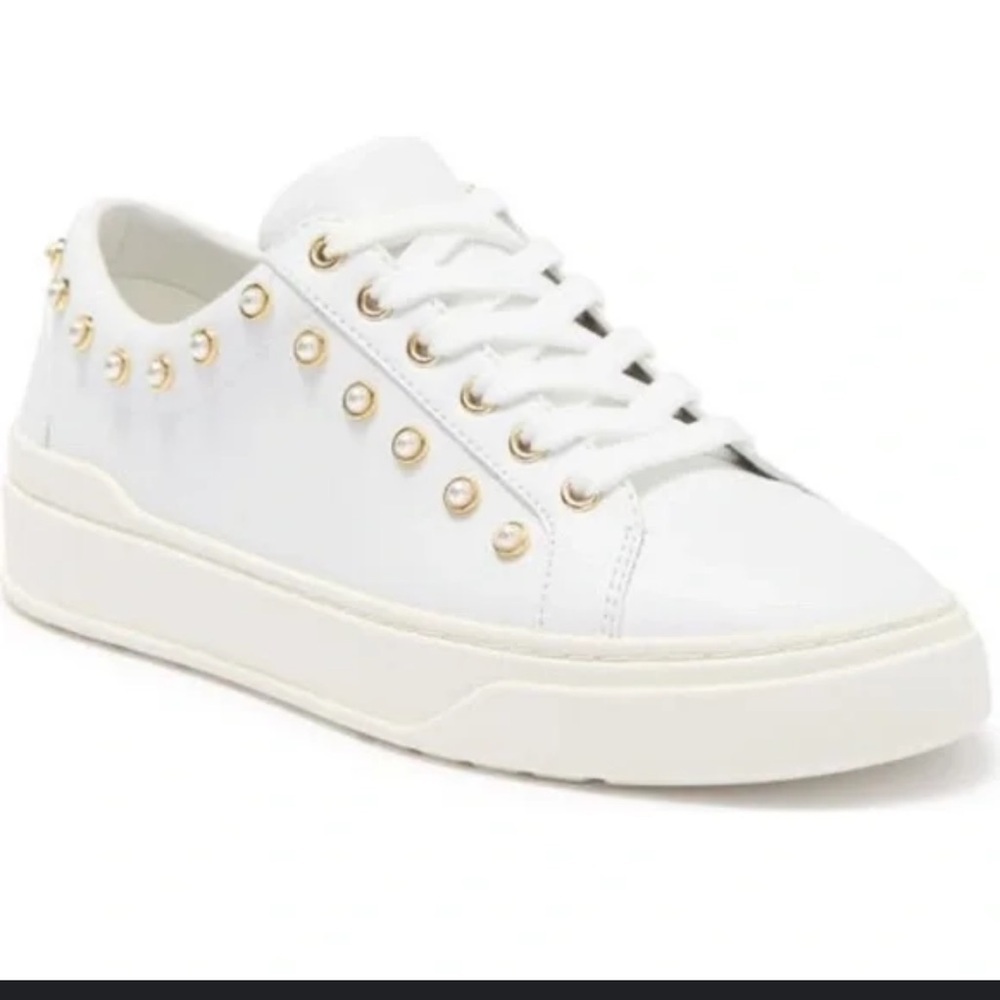 Stuart wisemen preals laced up sneakers white gold size 6.5